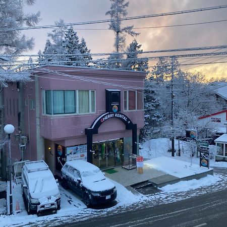 Lift Inn Hakuba Goryu Exterior foto