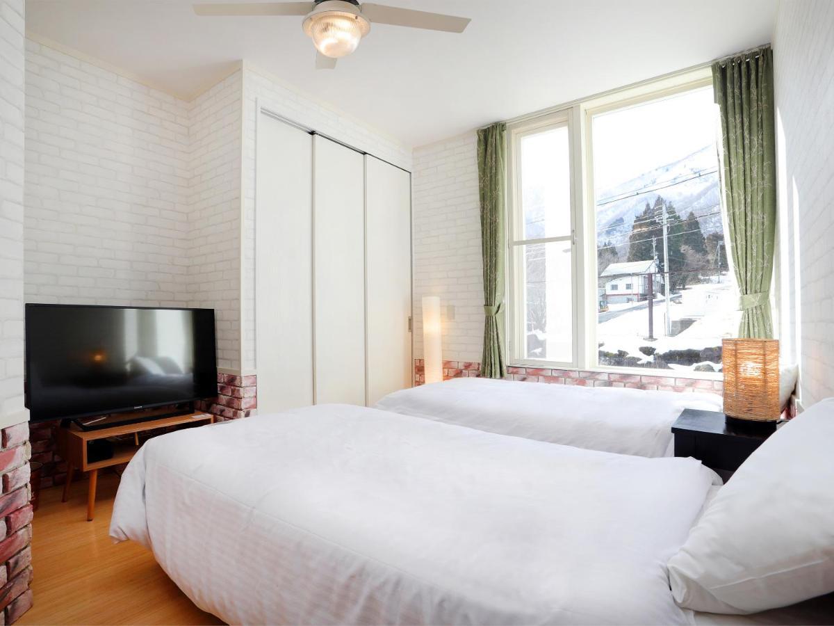 Lift Inn Hakuba Goryu Exterior foto
